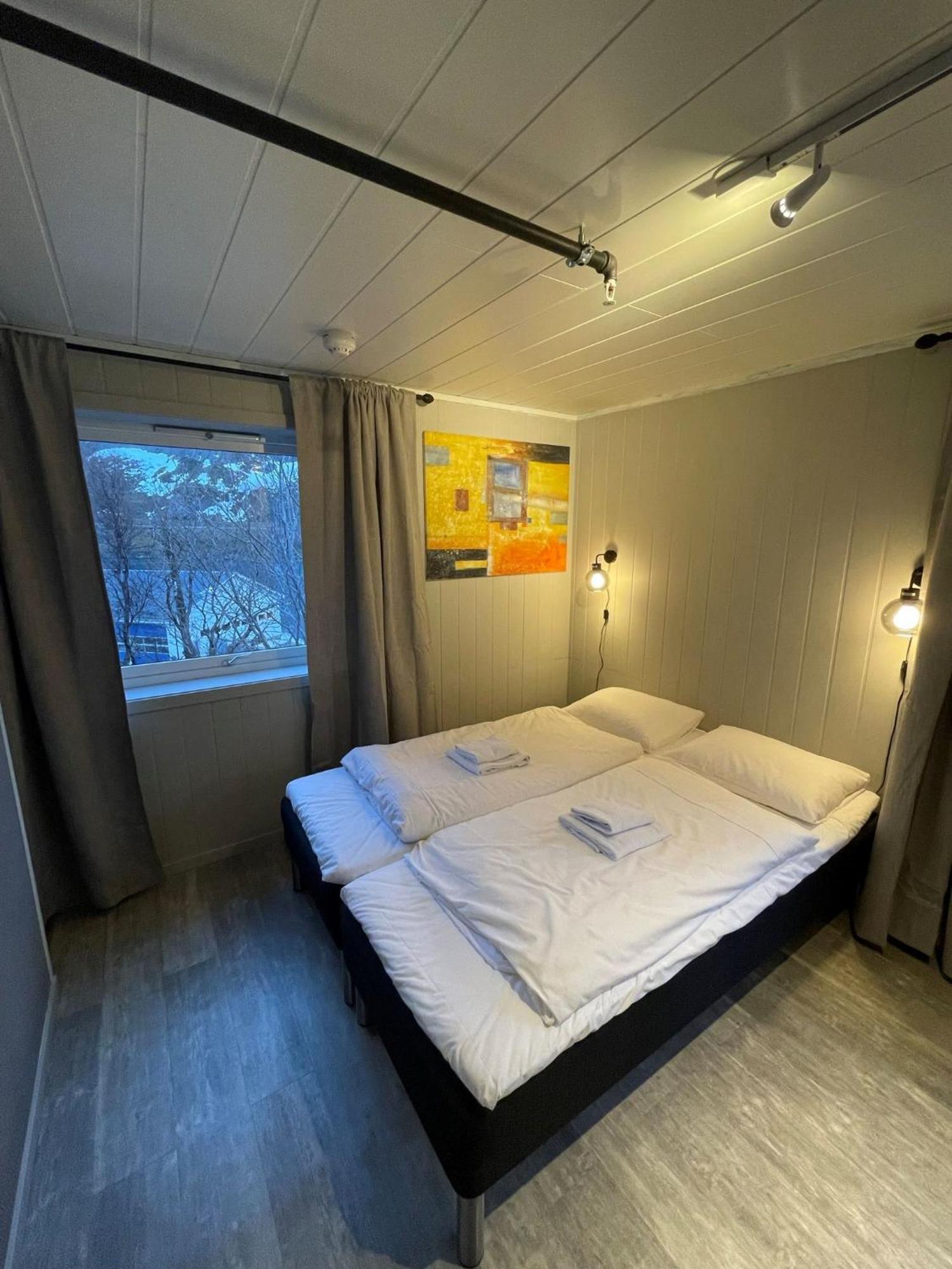 Lofoten Bed & Breakfast Reine - Rooms & Apartments المظهر الخارجي الصورة