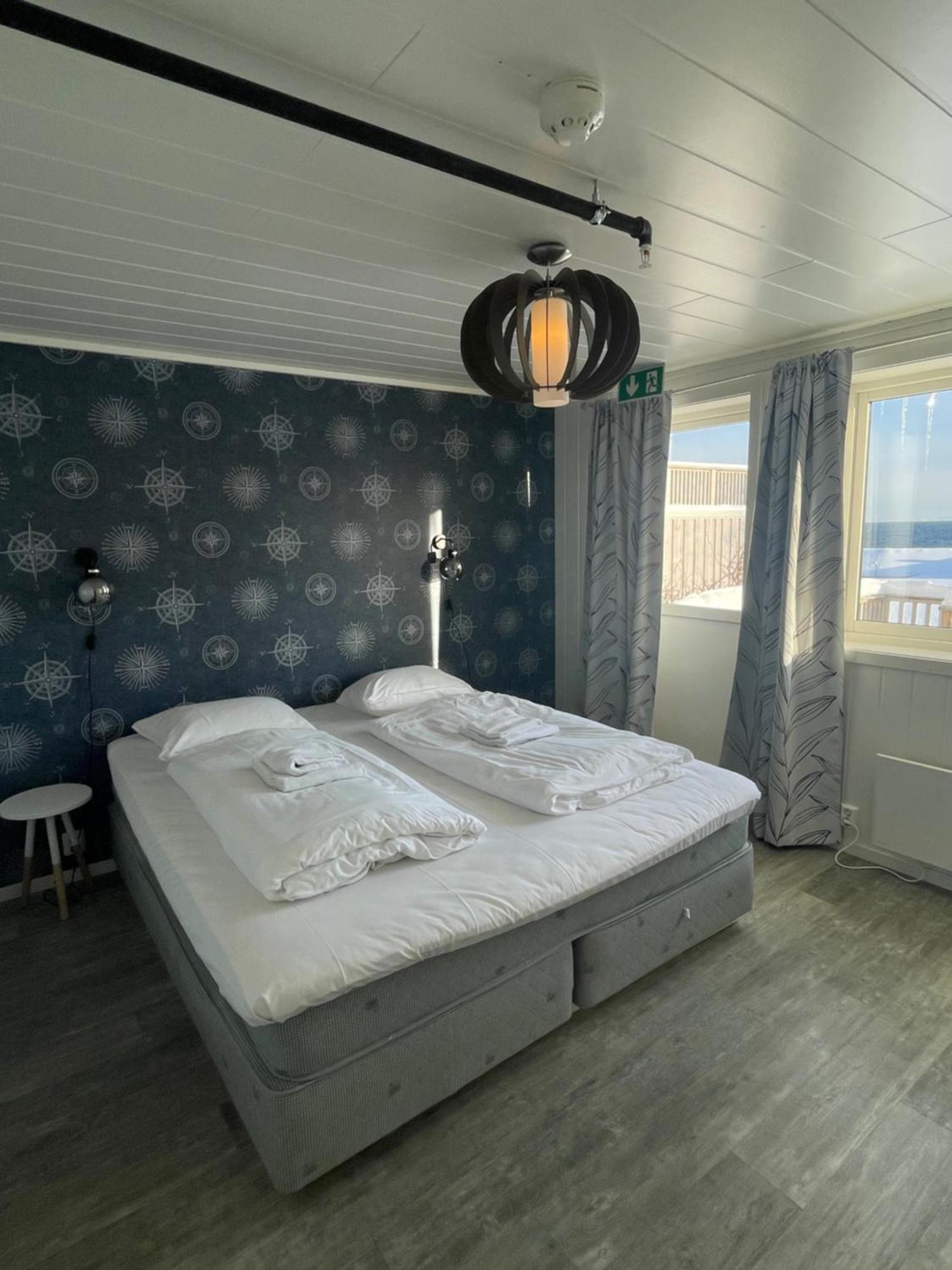 Lofoten Bed & Breakfast Reine - Rooms & Apartments المظهر الخارجي الصورة