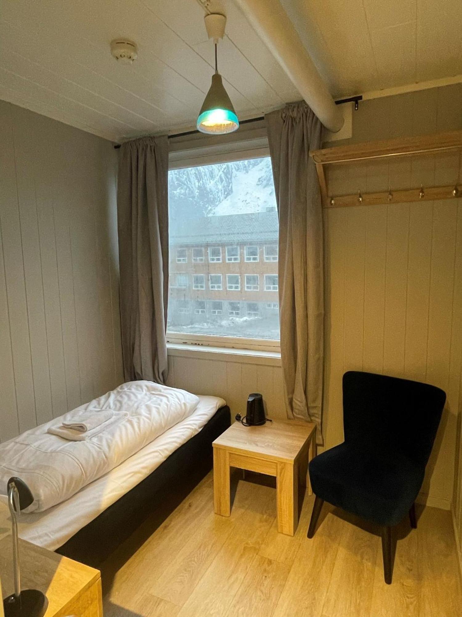 Lofoten Bed & Breakfast Reine - Rooms & Apartments المظهر الخارجي الصورة