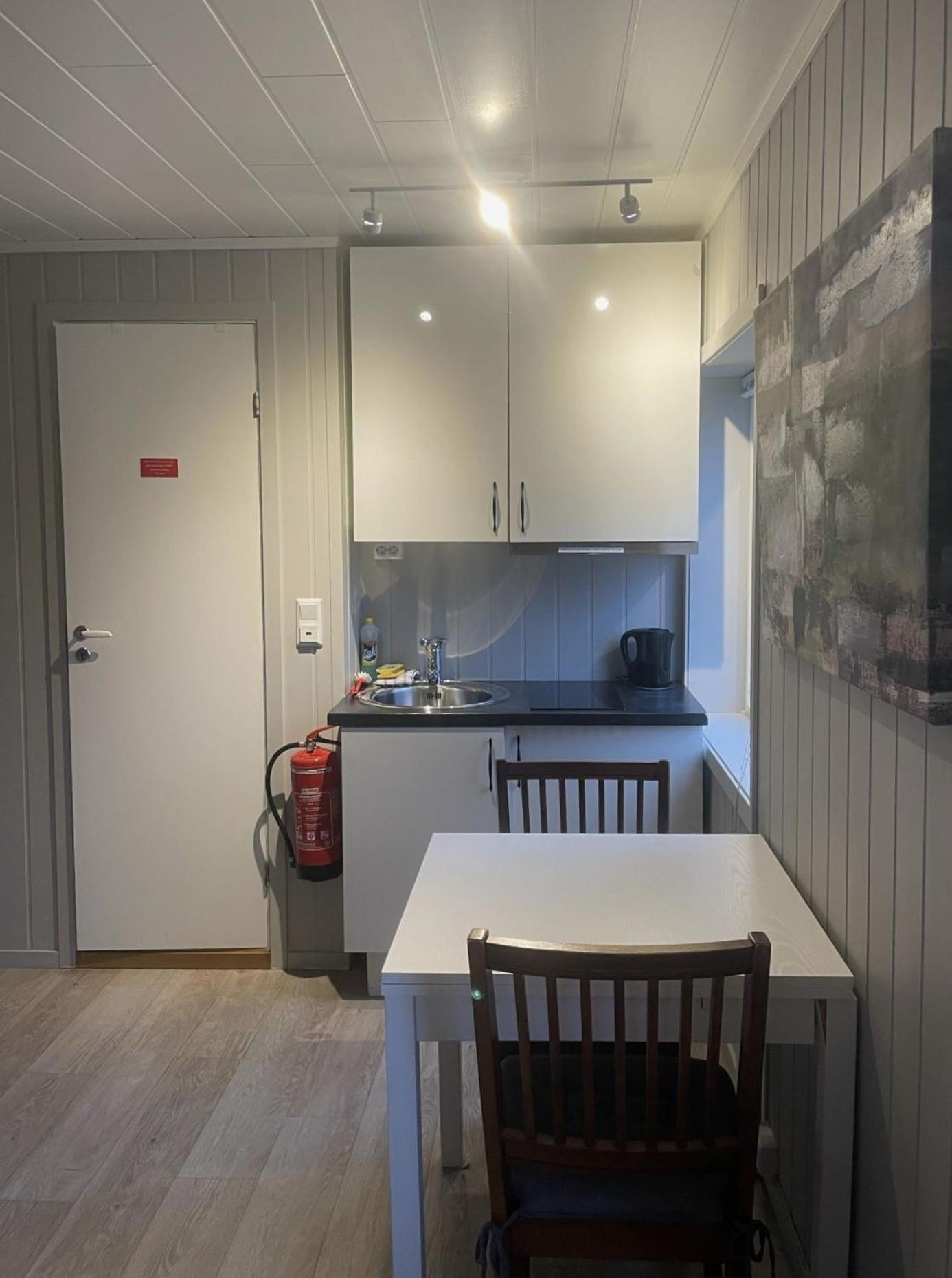 Lofoten Bed & Breakfast Reine - Rooms & Apartments المظهر الخارجي الصورة