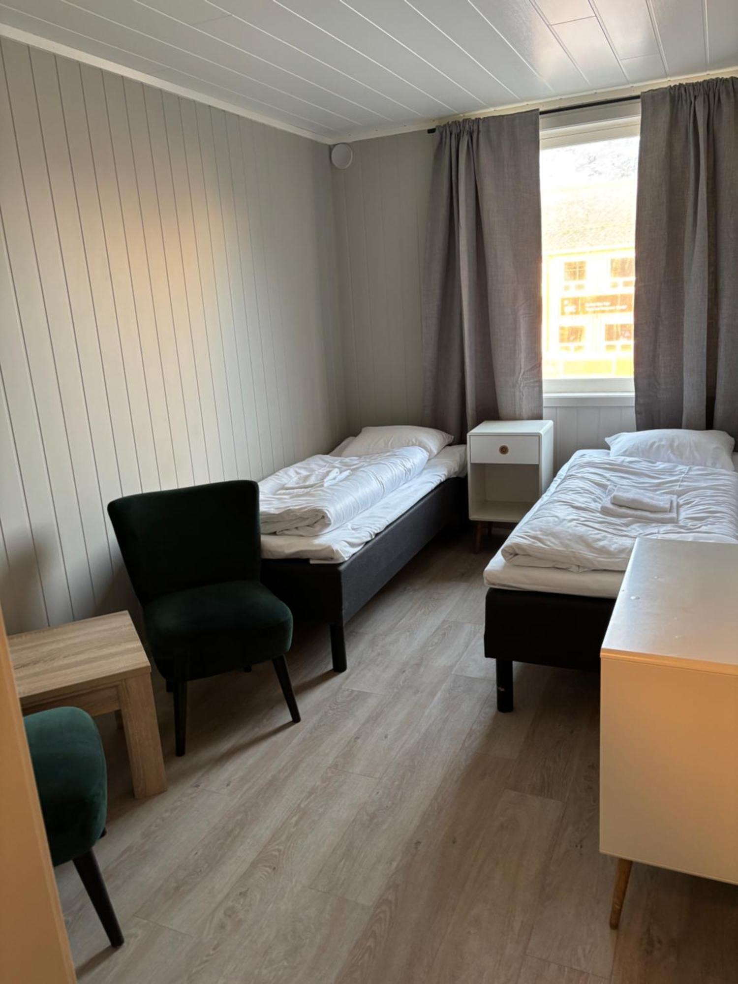 Lofoten Bed & Breakfast Reine - Rooms & Apartments المظهر الخارجي الصورة