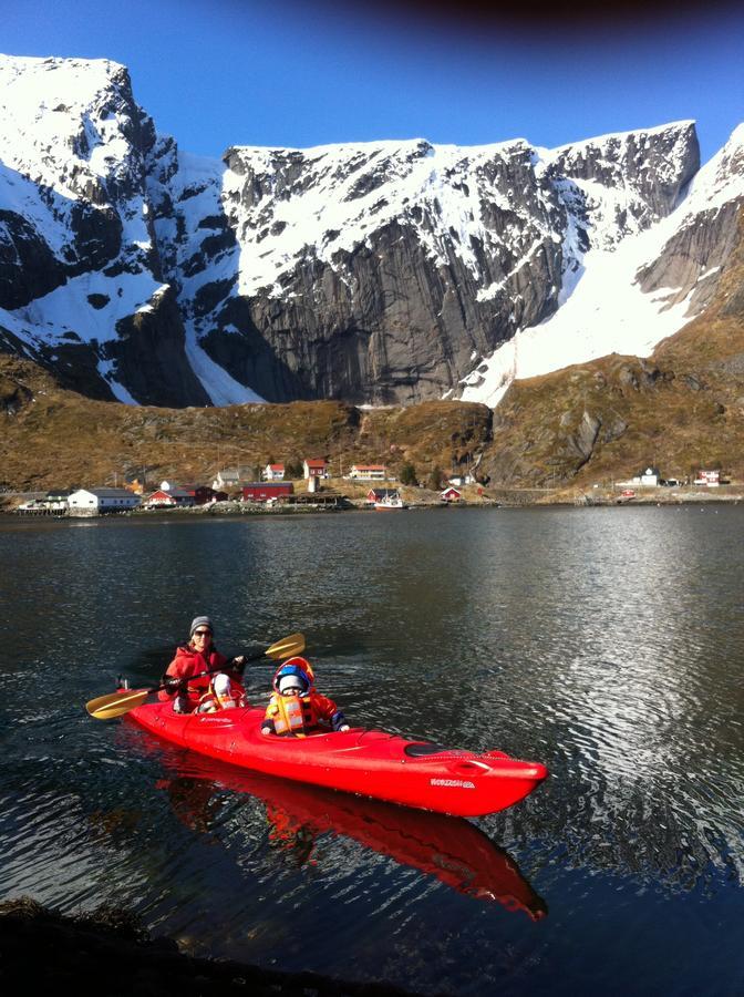 Lofoten Bed & Breakfast Reine - Rooms & Apartments المظهر الخارجي الصورة